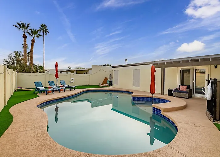 Heated Pool Hot Tub Arcades 2 Kings Holiday home
